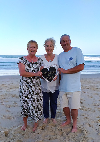 Marry Me Marilyn Elizabeth & Michael UK Renewal of Vows Main Beach Gold Coast